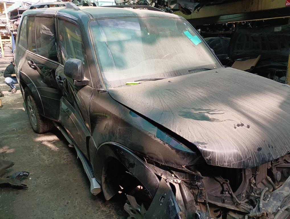  Mitsubishi MONTERO 2012    EN DESARME
